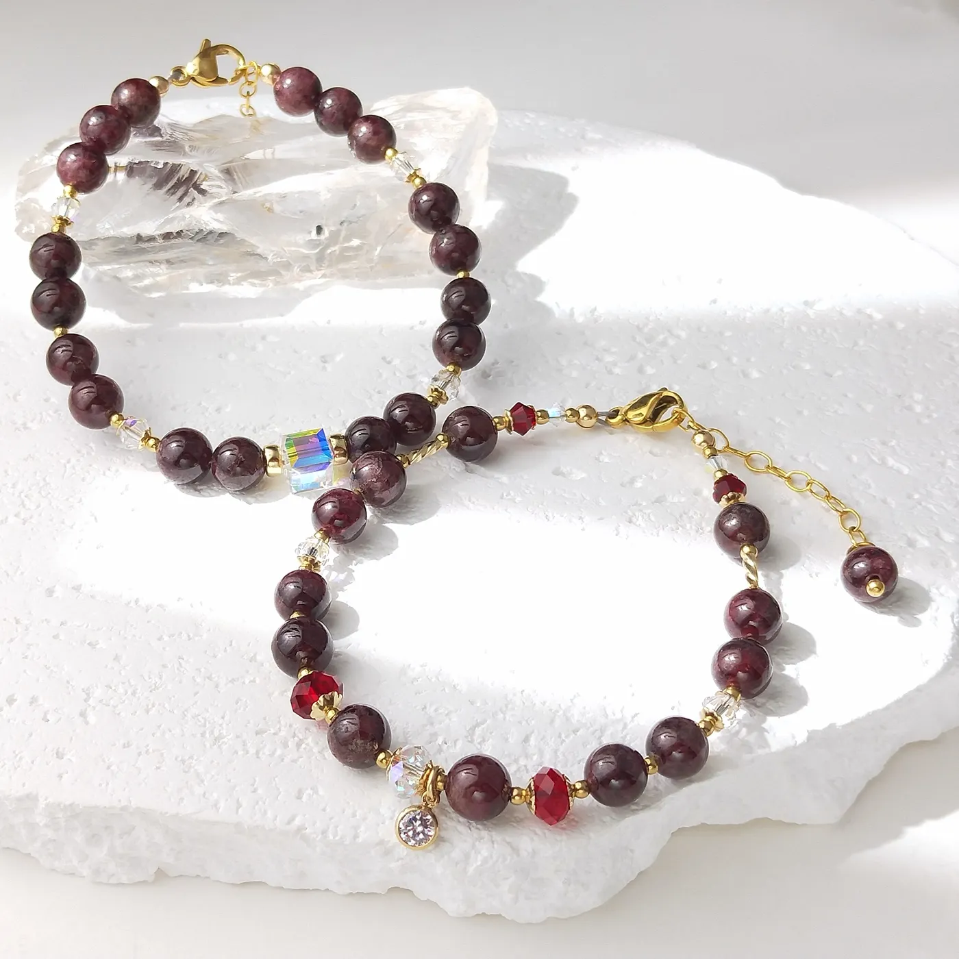 Lii Ji Garnet Natural Stone 2-8mm American 14K Gold Filled Charms Bracelet Handmade Jewelry