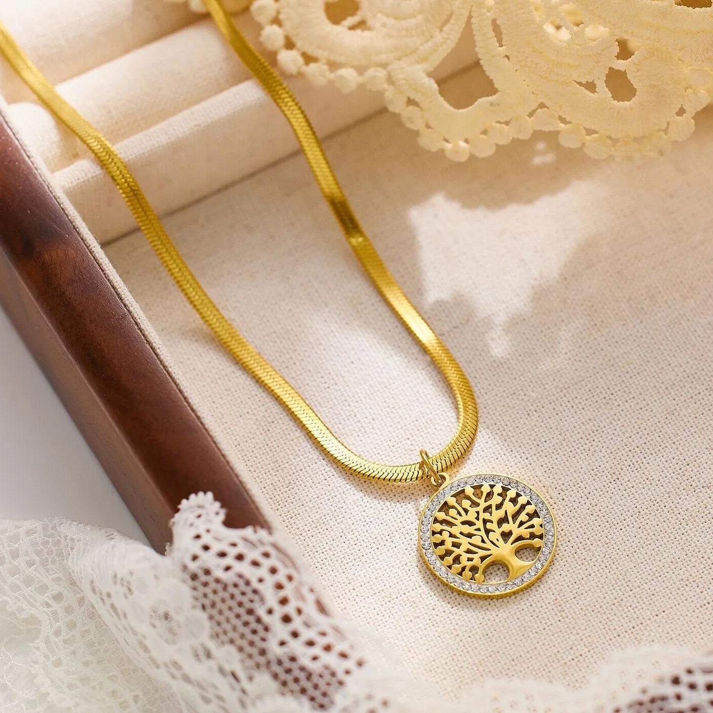 Authentic Woman 18K Gold Plated Life of Tree CZ Round Charm Chain Necklace
