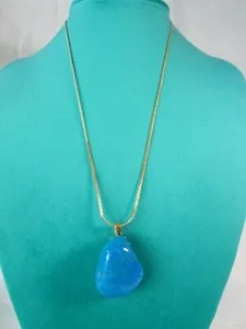 Authentic Azure Celestial Resonance Pendant: A Golden Herringbone Conduit