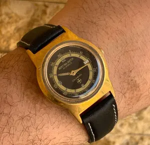Authentic The Chronos of 1960s France: Vintage Mortima 21-Jewel Calendar Watch