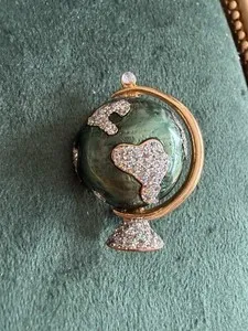 Authentic Jessica Lauren Globe Brooch 18K Gold Plated Green Rhinestone Premiere Vintage