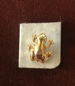 Authentic Old Stock Cabouchon FROG Pin 18K Gold Plated Lapel Brooch