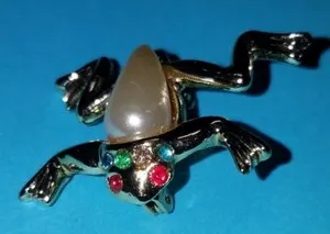 Authentic Brooch Frog Gold Plated with stone jewelry