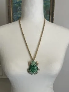 Authentic Eternal Leap: 1970s Enamel Frog Pendant – Gold-Plated Guardian of Renewal
