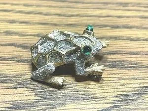 Authentic The Emerald-Eyed Arboreal Herald Amulet