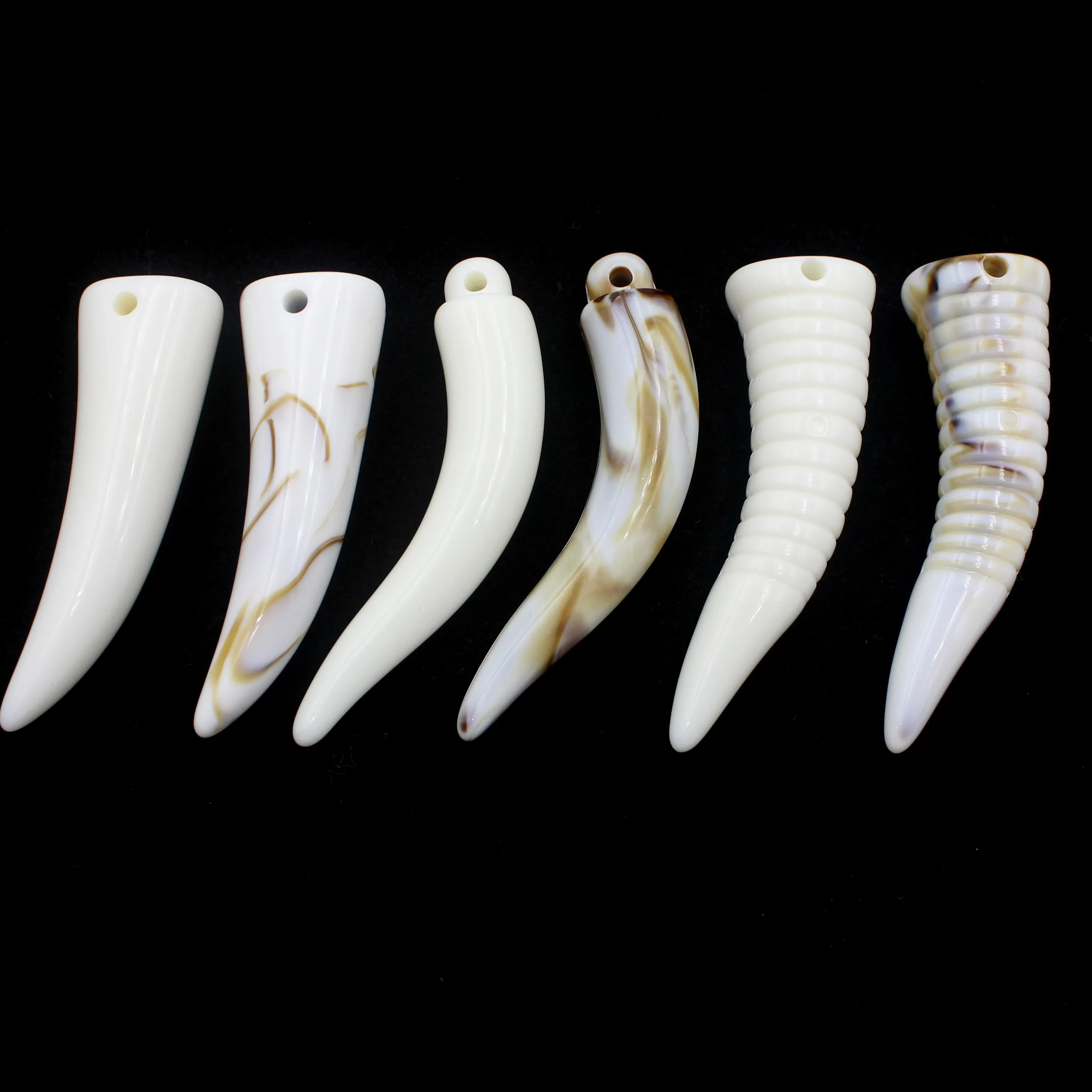 Authentic 10pcs/pack Acrylic Horns Ivory Wolf Tooth Fangs Charms Pendants, DIY Jewelry Making Accessories for Men and Women