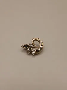 Authentic Vtg Patricia Locke Gold Plated Swarovski Crystal Portal Swirl Wave Brooch Pin