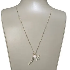 Authentic Vera Bradley Women's Long Star Charm Necklace Gold Plated Rhinestone NWT