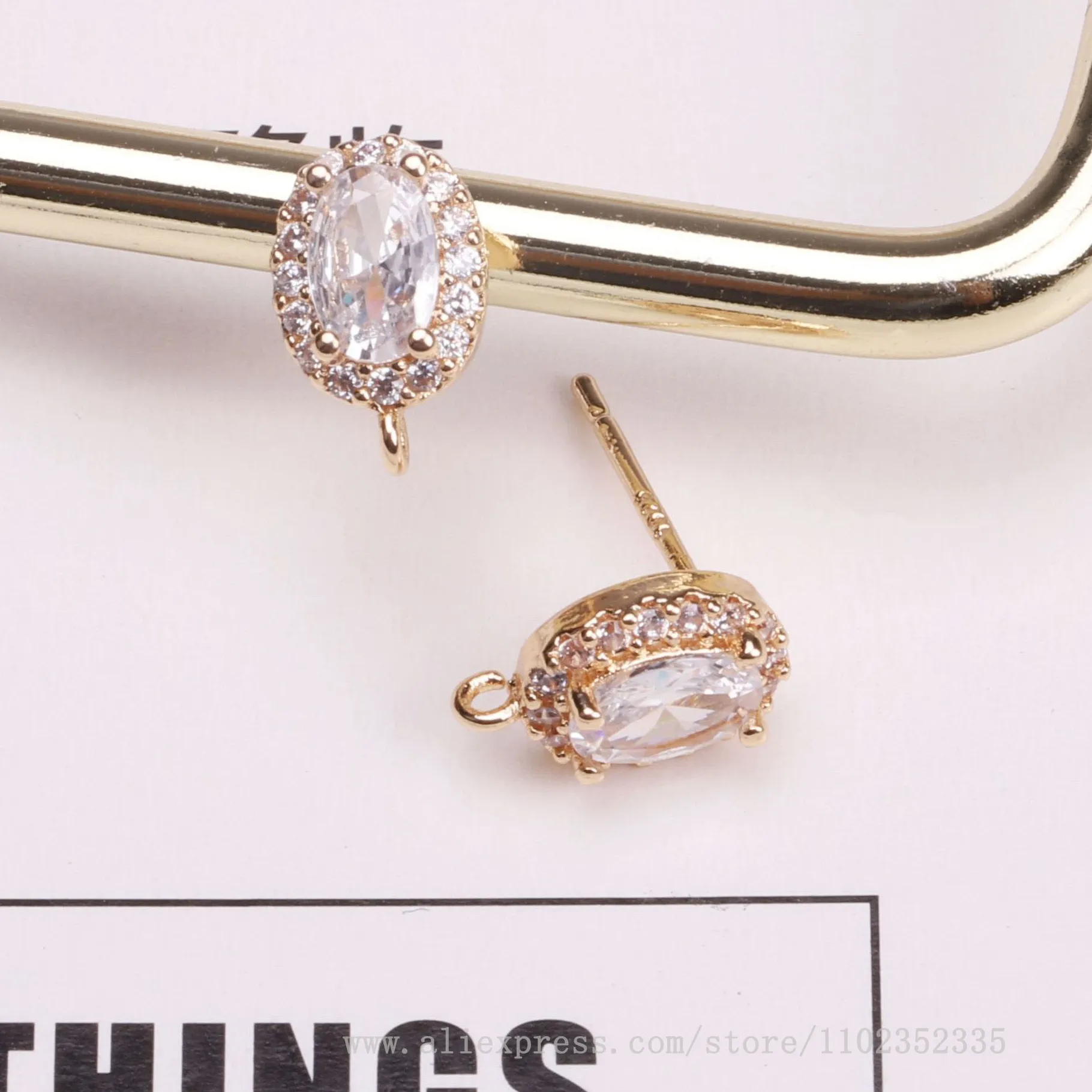 Authentic 10pcs/ Bag DIY jewelry accessories gold-plated micro inlaid zircon oval crystal diamond white earring pendant