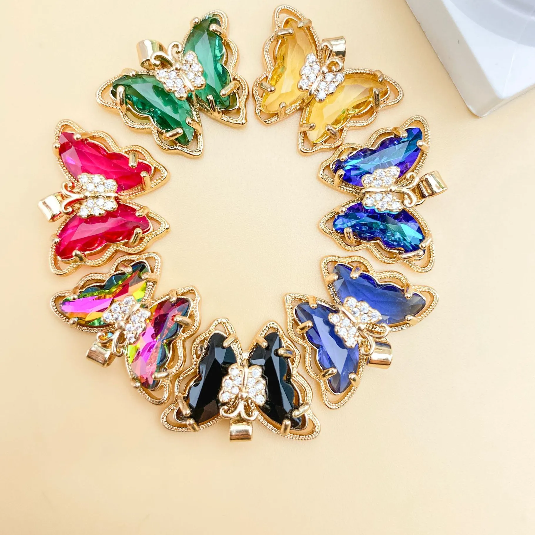 Authentic 10pcs/ Set Butterfly Pendant for Women, Exquisite Crystal Butterfly Pendant, DIY Jewelry Making Accessories