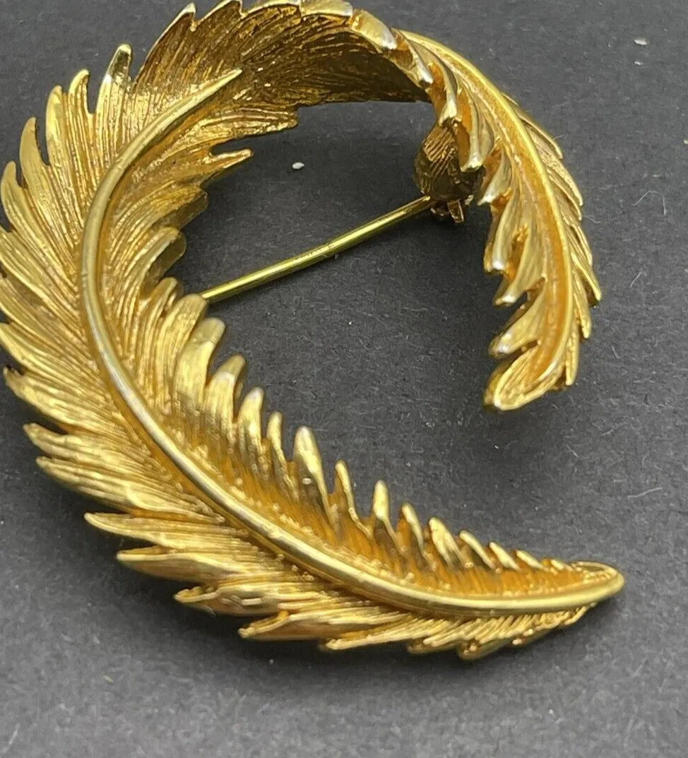 Authentic Vintage Allison Reed Feather Pin Yellow Gold Plated Metal