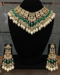 Authentic Celestial Bloom: Gilded Kundan Bridal Adornment
