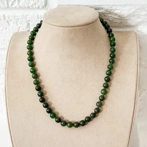 Authentic Vintage Green Jade Bead Necklace Hand Knotted Gold Plated Clasp 15” Estate