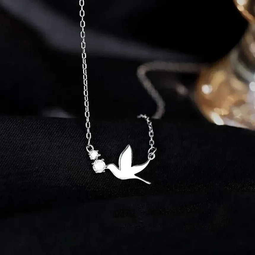Authentic Women's Flying Dove Pendant Round Cut Simulated Diamond In 14K White Gold Plated