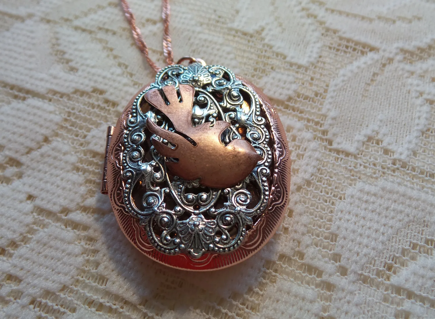 Authentic ROSE GOLD  PLATED LOCKET DOVE FILIGREE