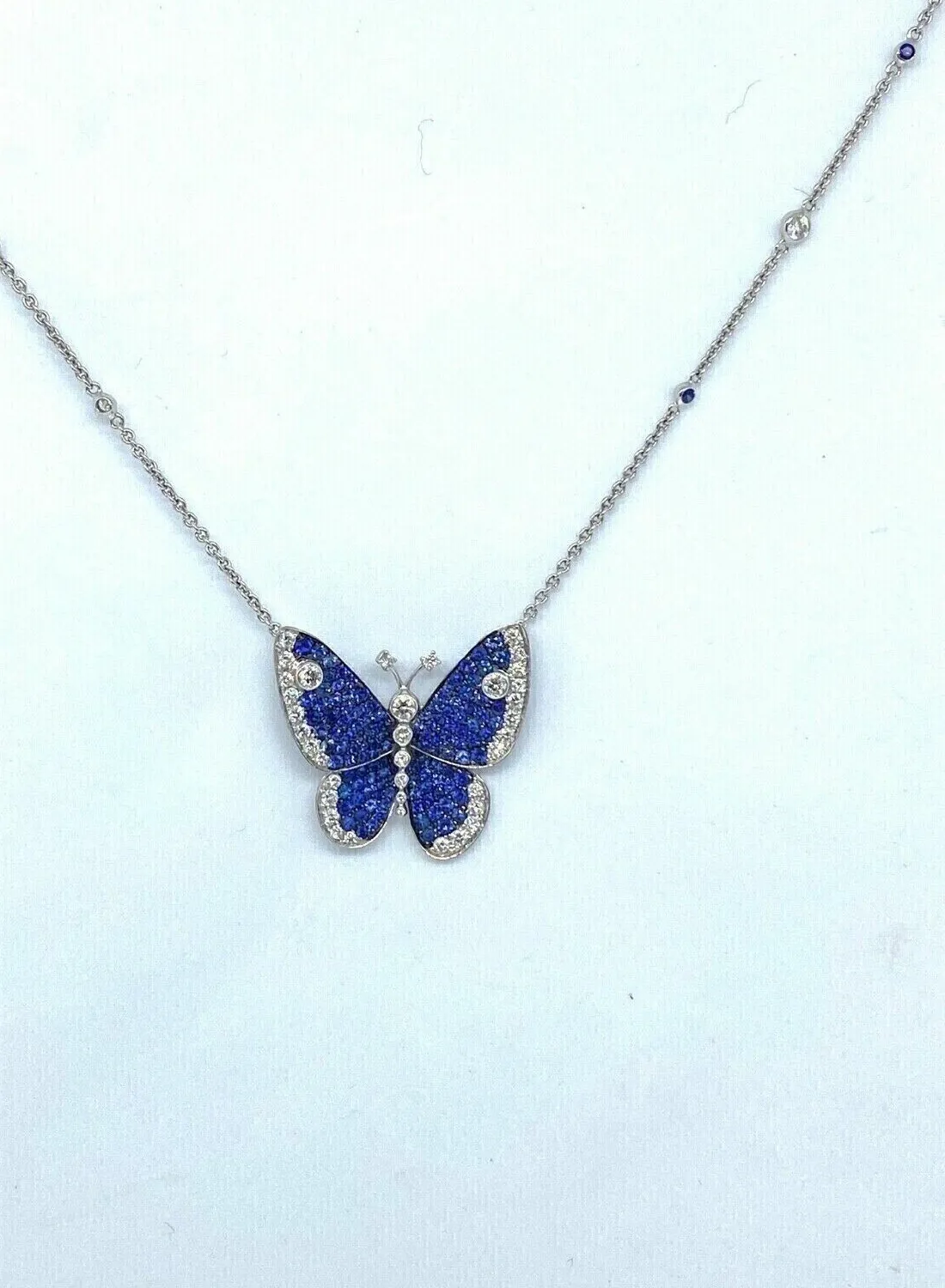 Authentic Round Cut Simulated Sapphire Stunning Butterfly Pendant In 14k White Gold Plated