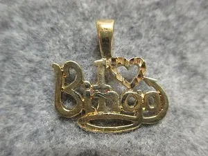 Authentic " I Heart Bingo " Gold Plated Pendant Charm 1" X 1" w/ Etched Accents Fixed Loop