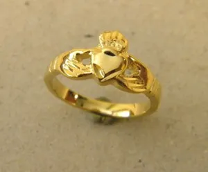 Authentic Lady's Girl's Small Yellow Gold Plated Irish Fashion Heart Claddagh Ring Size 7