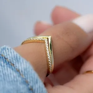 Authentic Radiant Chevron V Ring Set in Sterling Silver and Lab Grown Diamonds