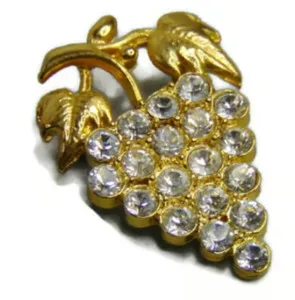 Authentic VINTAGE JEWELRY 1960s Grapes White Rhinestone Crystal Gold Plated Brooch Pin