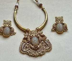 Authentic The Gilded Radiance Heirloom Necklace Set