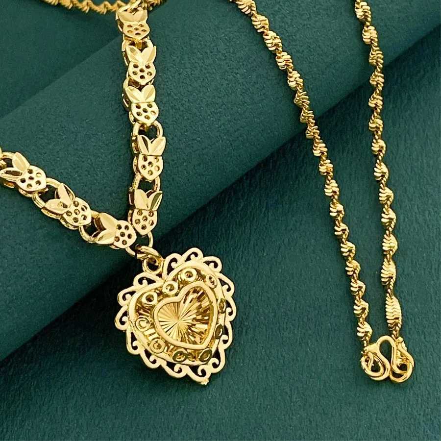 Authentic Luxury 925 Sterling Silver Gold Plated Love Heart Pendant Necklace for Women Engagement Jewelry