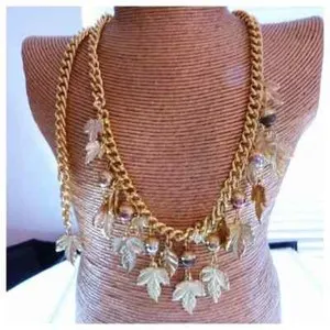 Authentic Vintage Couture "Golden Oak" Acorn & Leaf Statement Gold Plated Necklace Mint