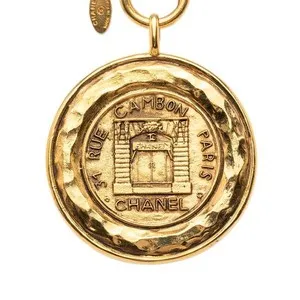 Authentic CHANEL Coco Mark 31 RUE CAMBON Paris Gold Plated Necklace Used