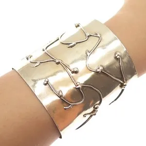 Authentic The Gilded Sovereign Cuff: A Heavyweight Talisman of Eternal Radiance
