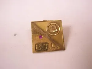 Authentic Golden Bell of Whispered Echoes – Vintage Cuff Link