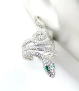 Authentic STUNNING 18kt White Gold Plated Pave Crystals Serpent Snake SIZE 7.5 Ring