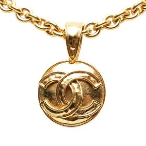 Authentic The Golden Epoch Chanel Coco Mark Vintage Chain Pendant