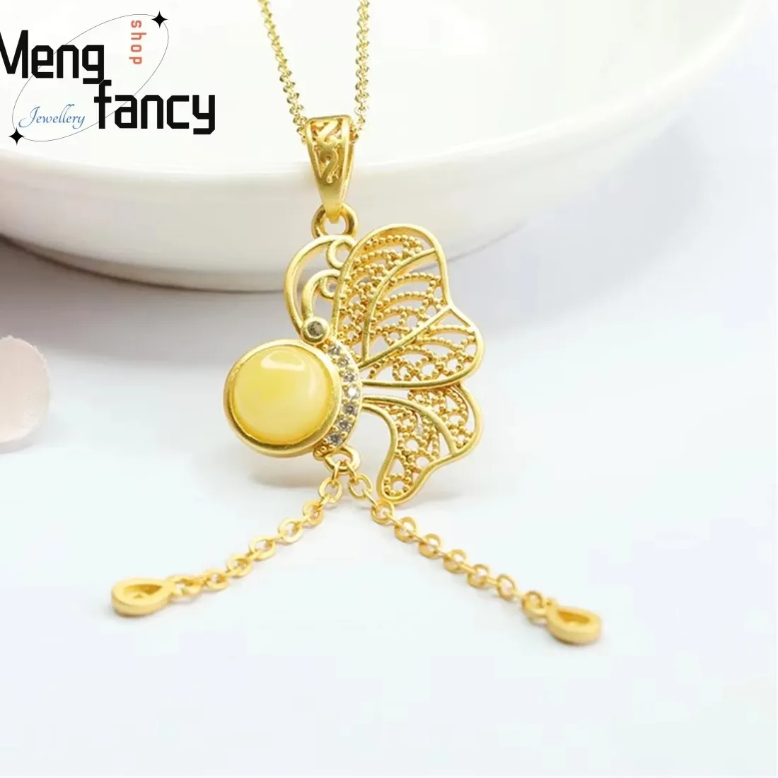 Authentic Natural Honey Wax Amber Butterfly Tassel Necklace Generous Personalized Light Luxury Charm Fashion Versatile Beauty Fine Jewelry
