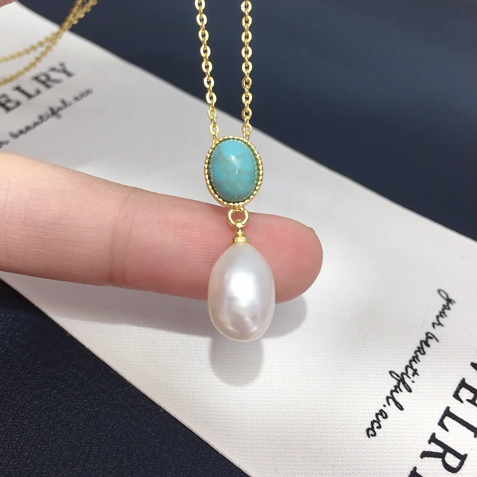 Authentic Luminous Tear of the Moon Freshwater Pearl Pendant