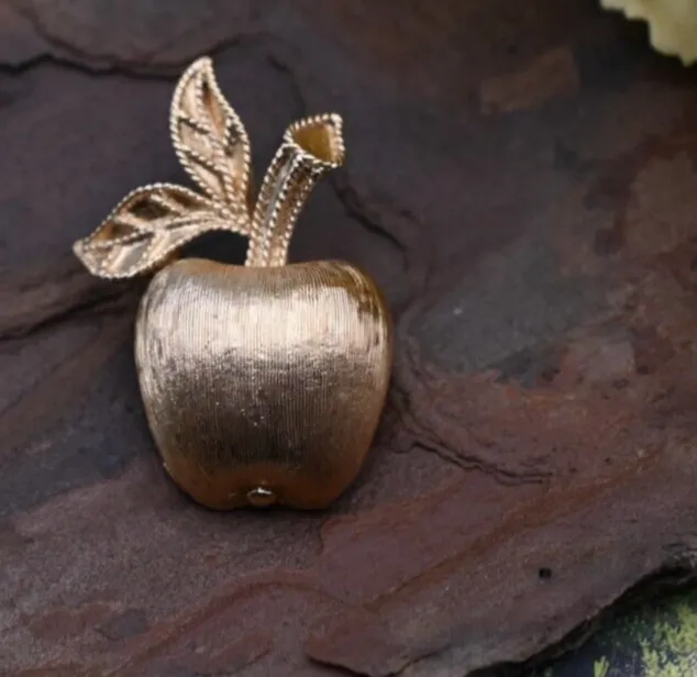 Authentic Vintage Avon Gilded Apple Brushed Gold Plated Miniature Pin Brooch