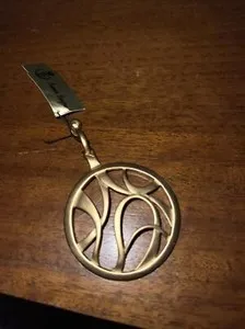 Authentic The Golden Halo Pizzazz Pendant