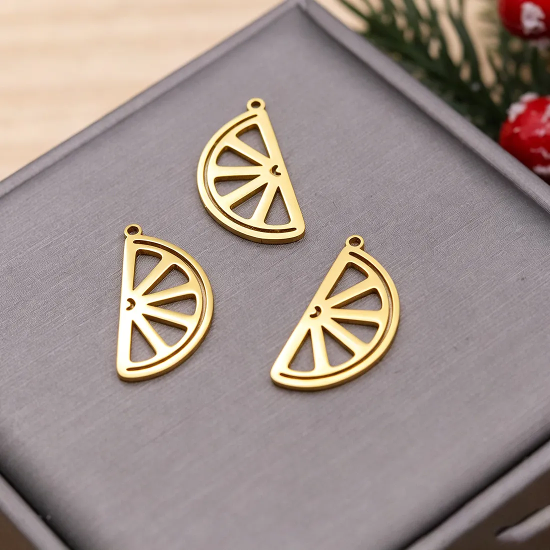 Authentic 3Pcs Lemon Slice Charms Hollow Citrus Pendant For Diy Jewelry Making Necklace Earrings Accessories Supplies