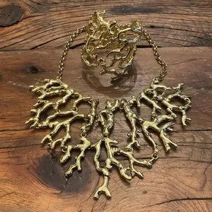 Authentic The Coral Abyss: Kenneth Jay Lane 22k Gold-Plated Branch Talisman