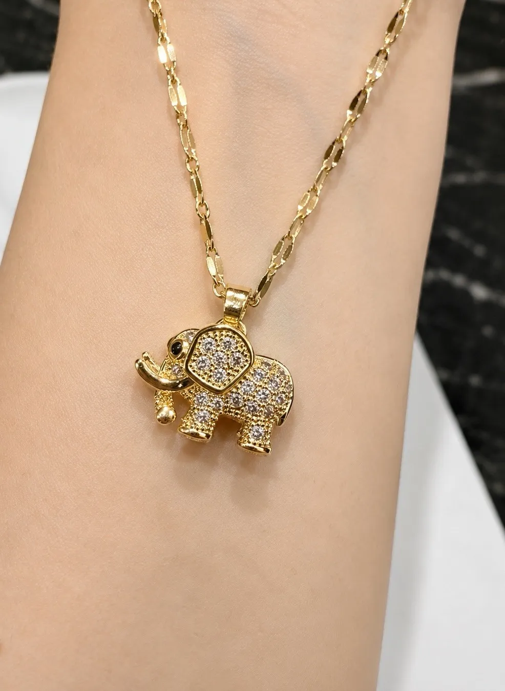 Authentic 18k Gold Plated Elephant Charm Pendant Necklace White Crystal Pavé Cable Chain