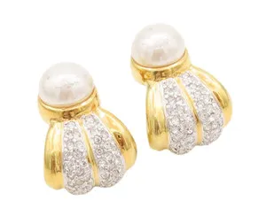 Authentic Radiant Luminesce Vintage Gold-Plated Pearl and Cubic Zirconia Talisman Earrings