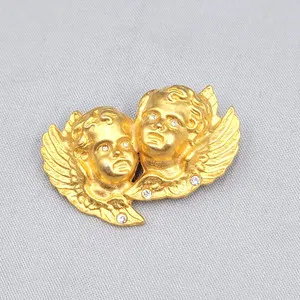 Authentic Celestial Cupid Angel Brooch – Satin Gold‑Plated Heart‑Guard with Radiant Rhinestones