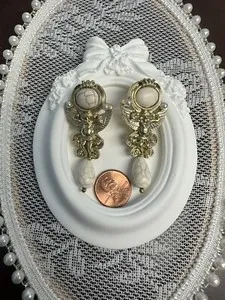 Authentic Angel's Kiss: S925 Cupid's Whisper Earrings - Golden Guardian of Love