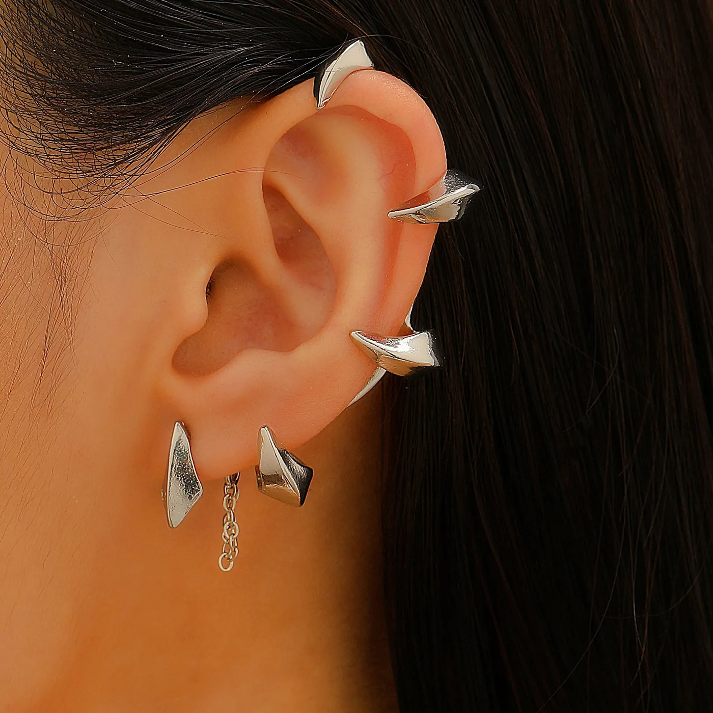Authentic Gothic Devil Claw Clip Earrings Female Punk Geometric Ear Clip Earring Ear Cuff Jewelry Accessories