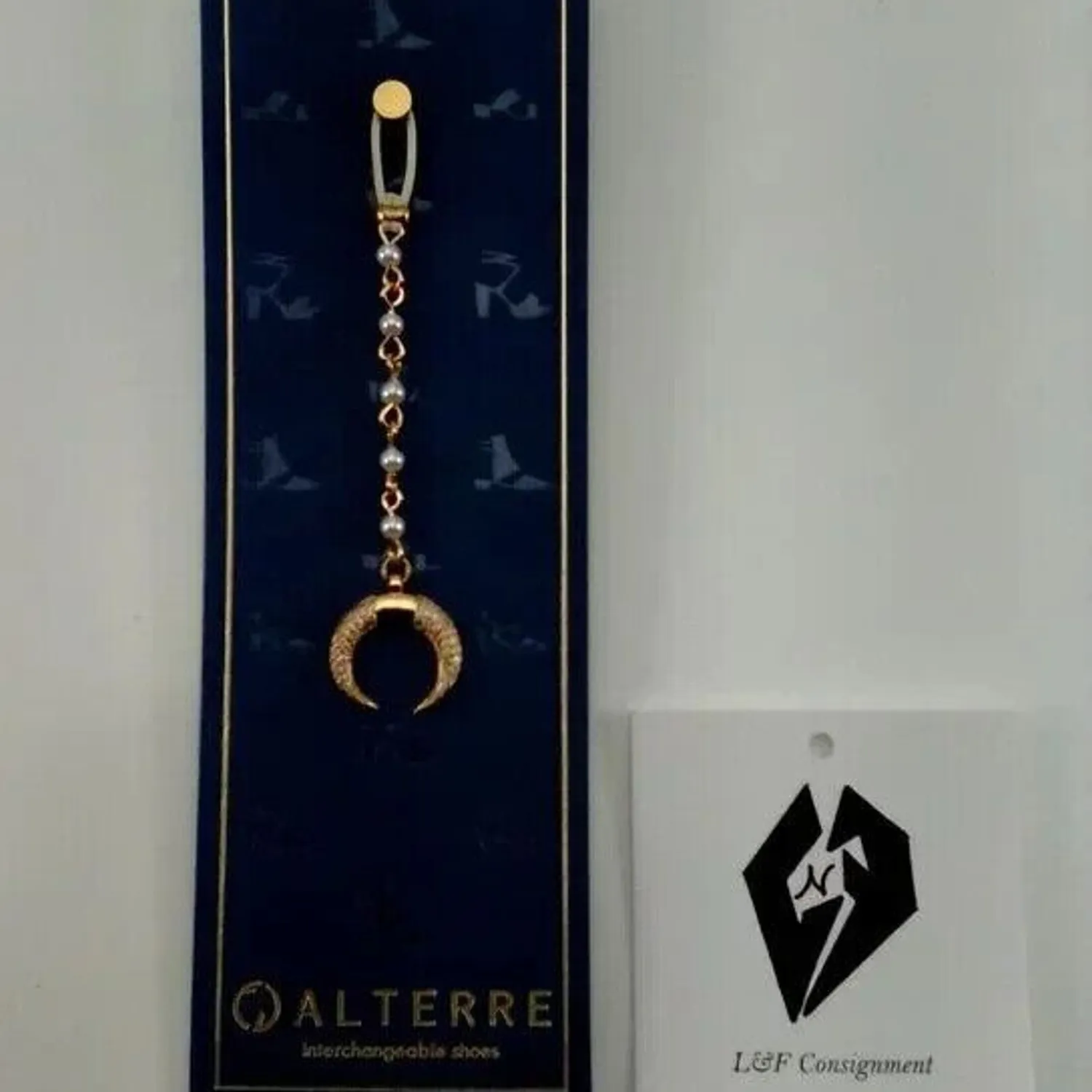 Authentic Alterre Gold Plated Horseshoe Shoe Charm .