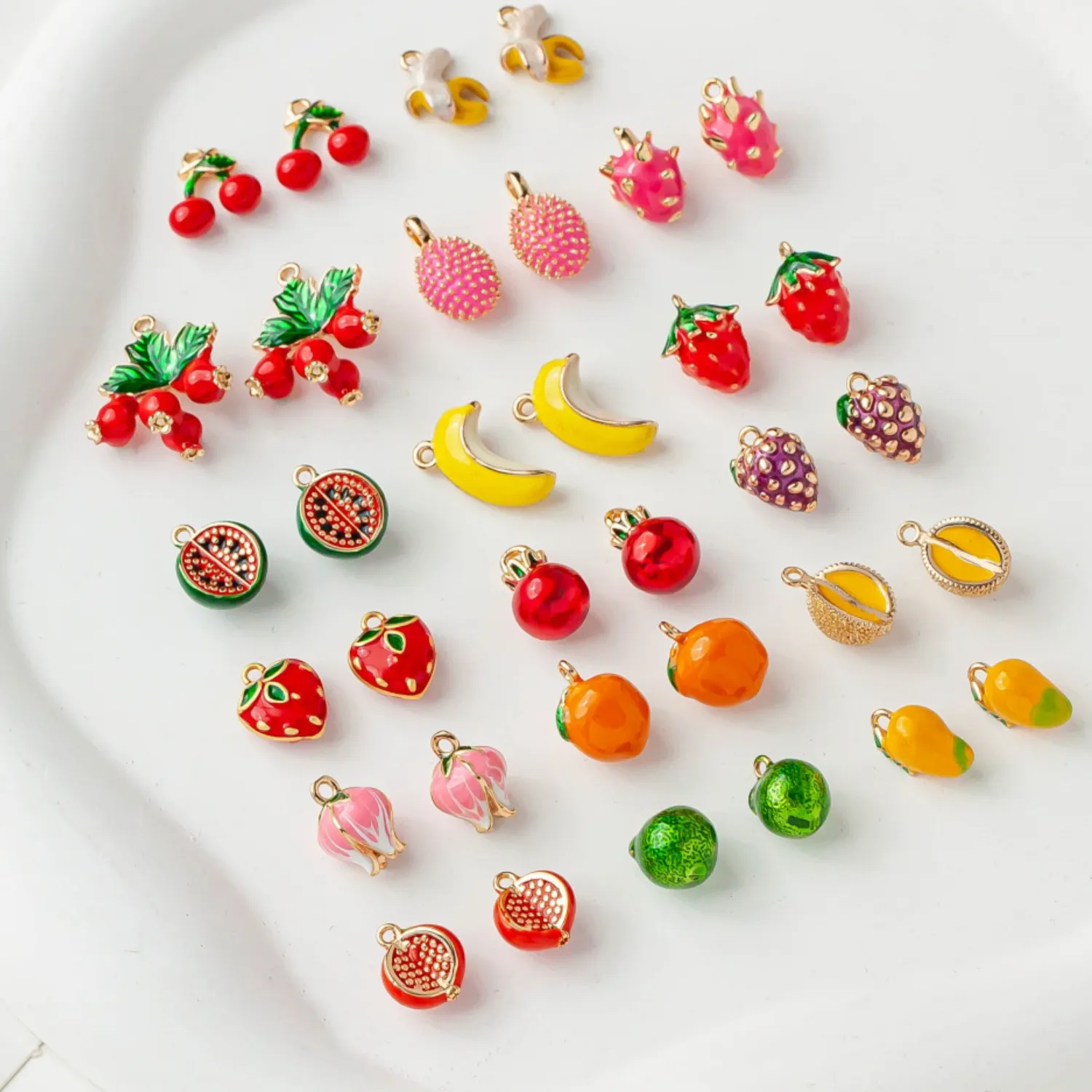 Authentic 2 PCs Brass Charms 18K Gold Plated Fruit Enamel Pomegranate Peach Strawberry Apple Pendants For DIY Necklace Jewelry Making