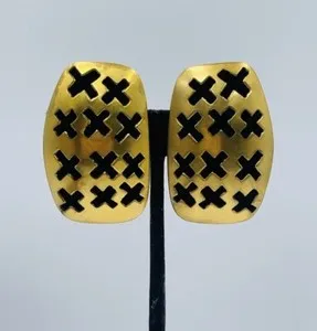 Authentic X‑Shaped Radiance: Clip‑On Gold‑Plated Eclipsing Earrings