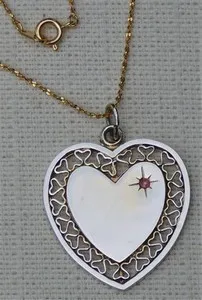 Authentic The Gilded Heart of Radiance: A Vessel of Eternal Devotion