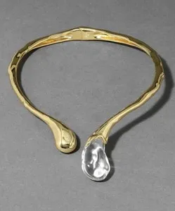Authentic The Ethereal Liquid Light Choker: A Vessel of Sculpted Clarity