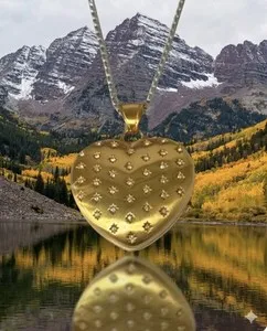 Authentic The Sweetheart Convertible Locket of Eternal Affection