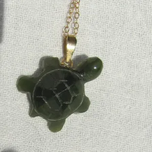Authentic Yellow Gold-Plated Carved Green Jade Turtle Pendant 17" Necklace Tortoise